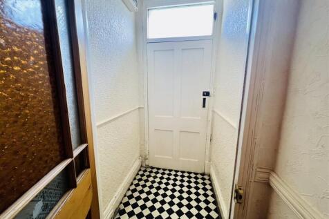 ENTRANCE VESTIBULE