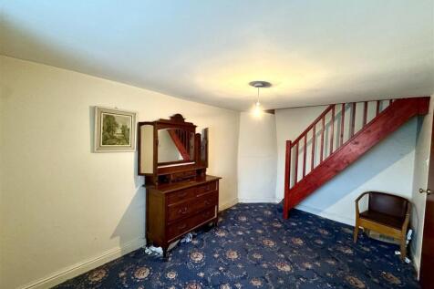 ANOTHER ROOM ASPECT
