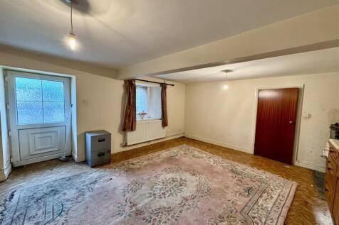 ANOTHER ROOM ASPECT