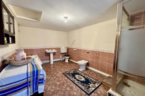 ANOTHER ROOM ASPECT