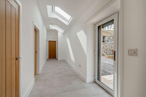 8657990-interior18-800