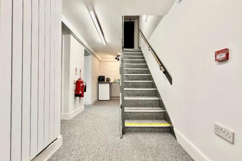 Lower Ground Communa