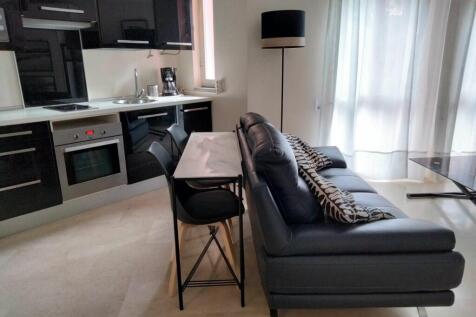 SP-AA-130_1_18_PHOTO