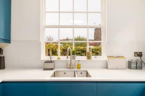 kitchen sink.jpeg