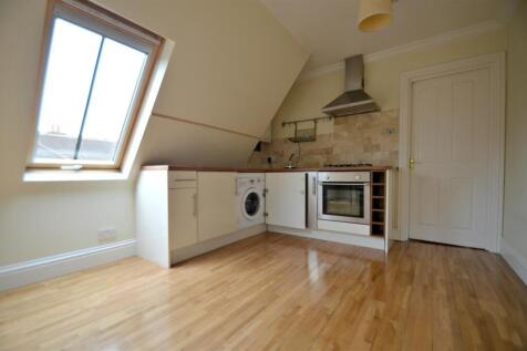 Kitchen2.jpg