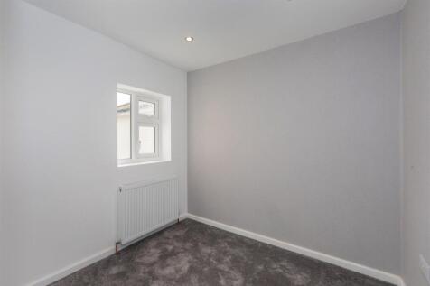 20 Emlyn Buildings-13.jpg