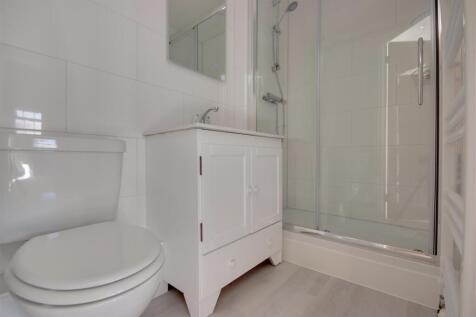 Ensuite.jpg