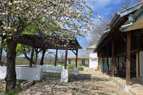 Property Image 33