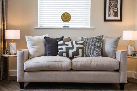 Avebury show home