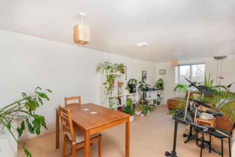 8S2CBR - LoungeDiner E.jpg