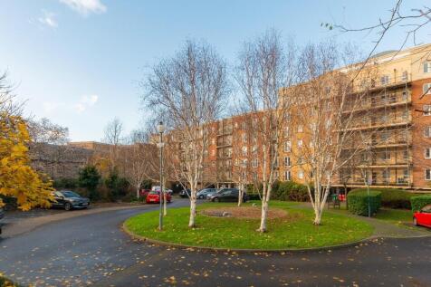 8S2CBR - External D.jpg