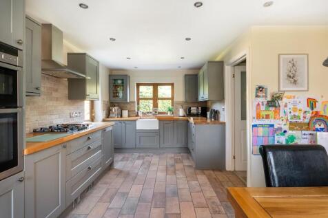 1O3GRFY - KitchenDiner B.jpg