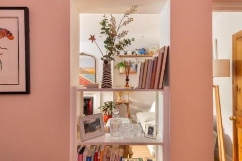 G0F2WPCN - Dining Room D.jpg