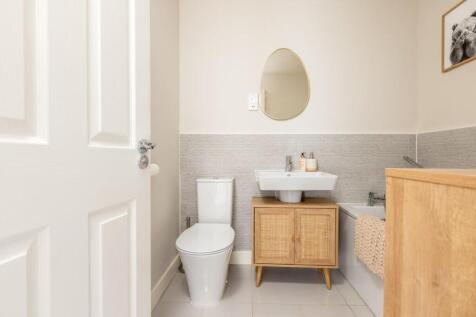 4 Maple Street, BS14-7.jpg