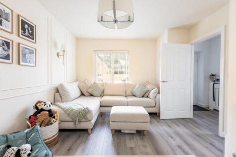 4 Maple Street, BS14-16.jpg