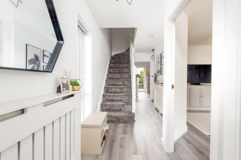 4 Maple Street, BS14-17.jpg