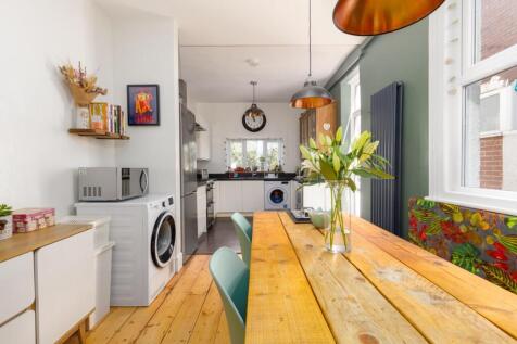 10 Kensington Park Road, BS4-10.jpg