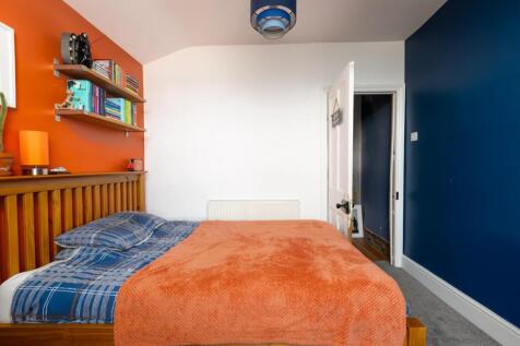 10 Kensington Park Road, BS4-14.jpg