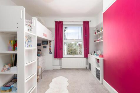 10 Kensington Park Road, BS4-19.jpg