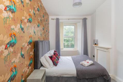 F5F6FCM - Bedroom C.jpg