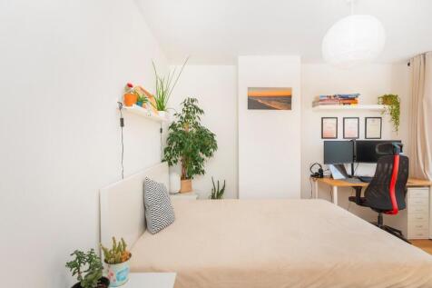 0O8CDD - Bedroom H.jpg