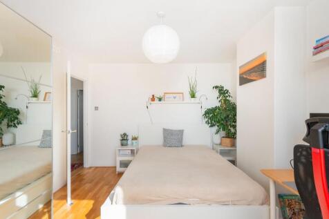 0O8CDD - Bedroom G.jpg