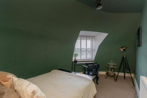 F21GHCN - Bedroom B.jpg