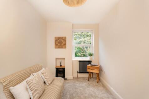 0O4STN - Bedroom K.jpg