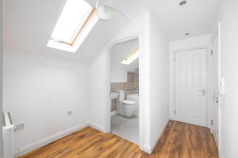 5, 77, Greenbank Road-8.jpg