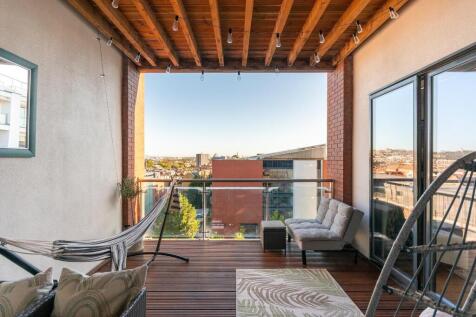 6A0P5BR - Terrace E.jpg