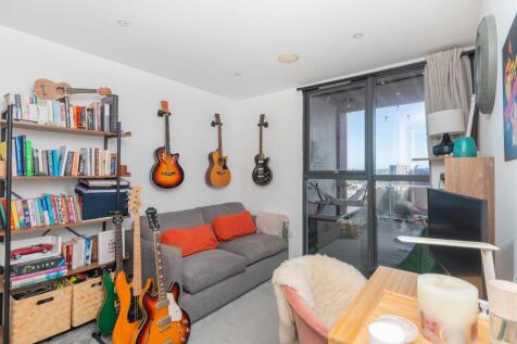 6A0P5BR - Bedroom C.jpg