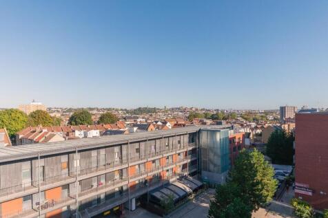 6A0P5BR - Terrace C.jpg