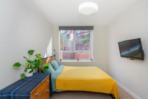 1B4RTN - Bedroom F.jpg