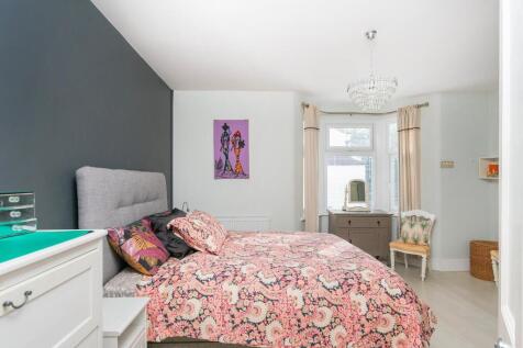 1W1R3RD - Bedroom C.jpg