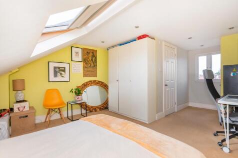 1W1R3RD - Bedroom H.jpg