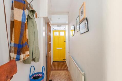 1A7RVP - Hallway B.jpg