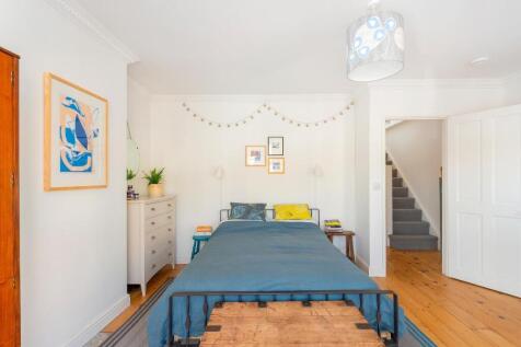 1A7RVP - Bedroom B.jpg