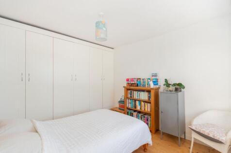 1A7RVP - Bedroom H.jpg