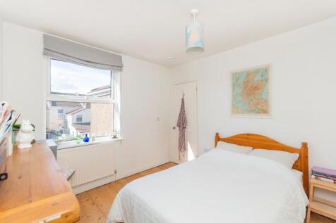 1A7RVP - Bedroom F.jpg
