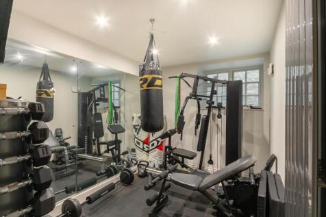 1H7RCN - Gym A.jpg
