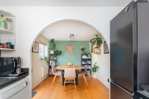 4W0CSI - Kitchen C.jpg