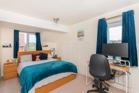 4W0CSI - Bedroom F.jpg