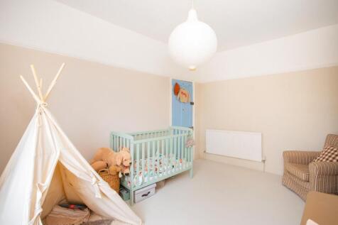 1R8HEE - Bedroom B.jpg