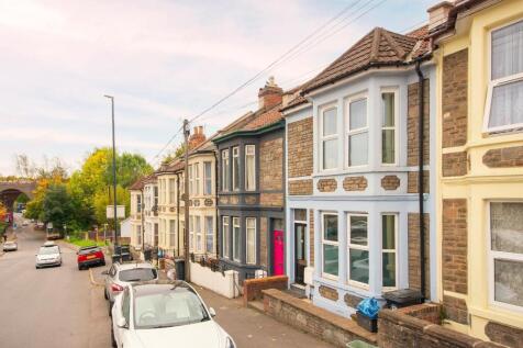 1R8HEE - External B.jpg