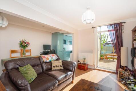 G4F8WSTN - Lounge Diner B.jpg