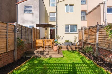 G4F8WSTN - External H.jpg