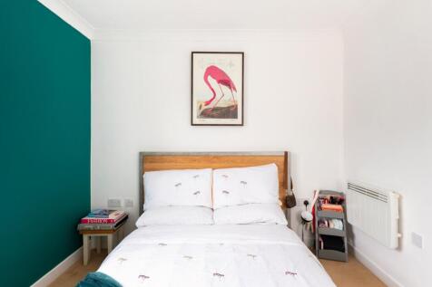 1W6R3MD - Bedroom A.jpg