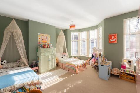 1R8RSE - Bedroom G.jpg