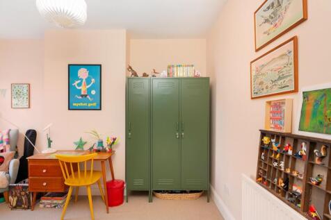 1R8RSE - Bedroom D.jpg