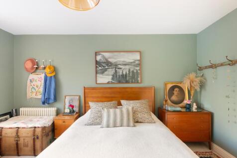 1R8RSE - Bedroom I.jpg